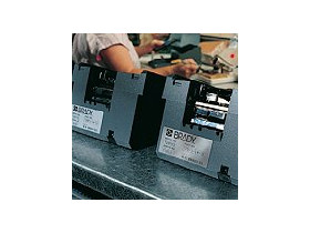 Этикетки вырубные для принтера minimark Brady в-7606 bpt-722-075,белая бумага, термотрансферная печать, 1575 шт, Рулон